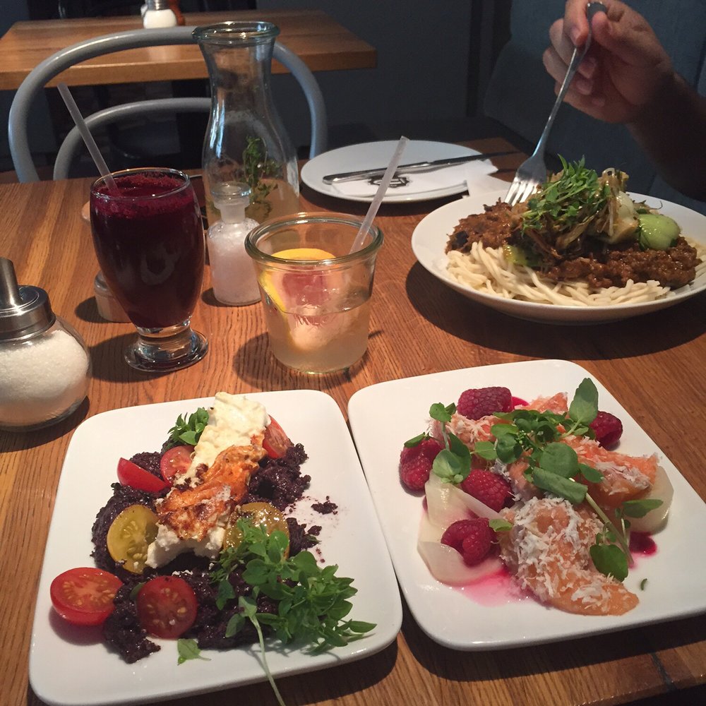 Ulrich - Salmon with raspberries and black olive soup - Cafes Near Me - Vienna, 9 Ulrich - Salmon with raspberries and black olive soup - Cafes Near Me - Vienna, 9