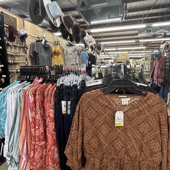 Gibson's Discount Center - Sporting Goods Near Me - Kerrville, Texas Gibson's Discount Center - Sporting Goods Near Me - Kerrville, Texas