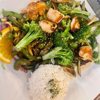 Sakura Japanese Restaurant - Teriyaki Scallops - Japanese Near Me - Urbana, Illinois