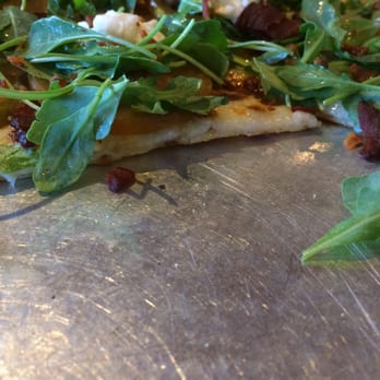 Bar Bocce - Very thin crusted!  Crunchy and buttery moist crust - Pizza Near Me - Sausalito, California