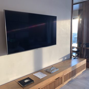 Nobu - Huge tv - Hotels Near Me - Cabo San Lucas, BCS Nobu - Huge tv - Hotels Near Me - Cabo San Lucas, BCS
