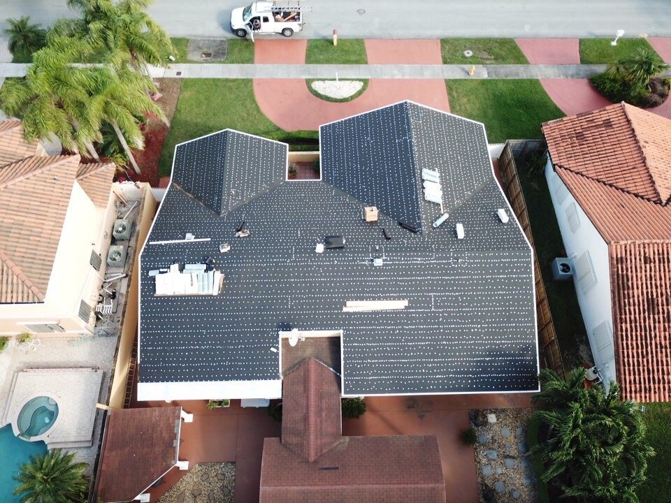 Slide of Swift Roofing Contractor