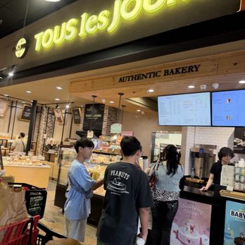 Tous Les Jours - Bakeries Near Me - San Diego, California Tous Les Jours - Bakeries Near Me - San Diego, California