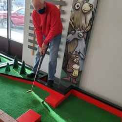Flatstick Pub - Bellingham - Fore!