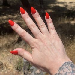Vibe Nails and Spa - Acrylic set with gel polish