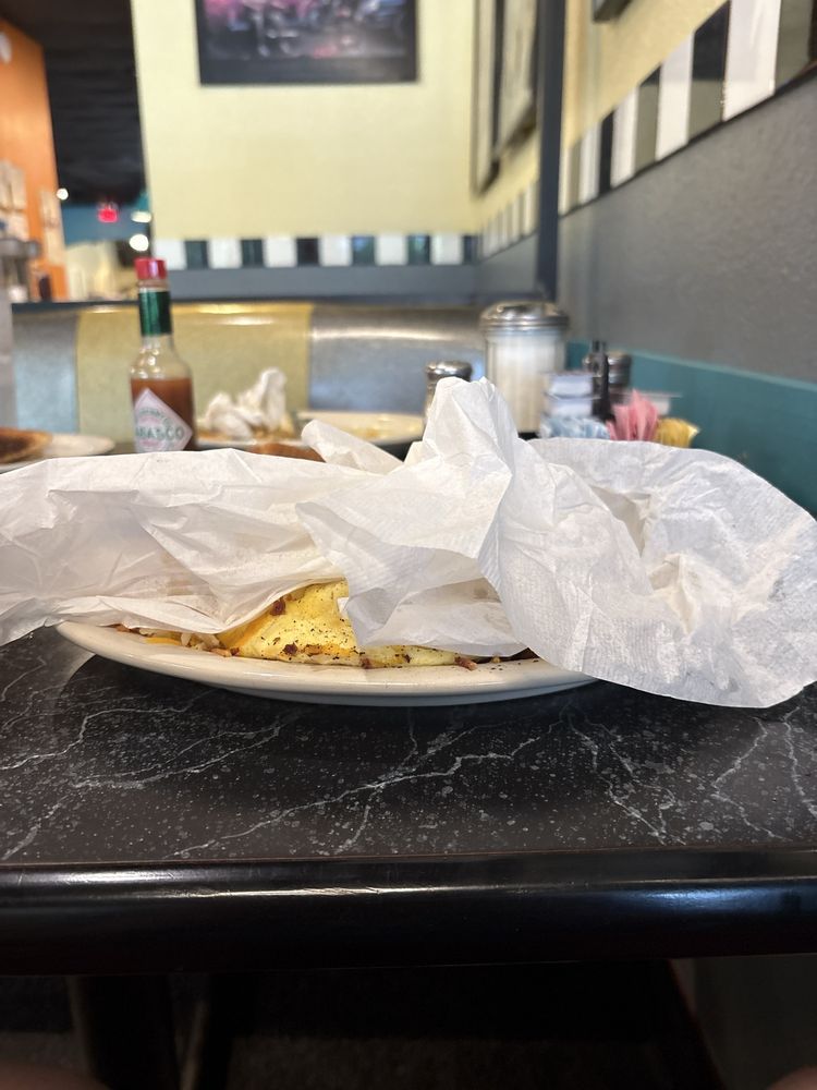 Magnolia Diner