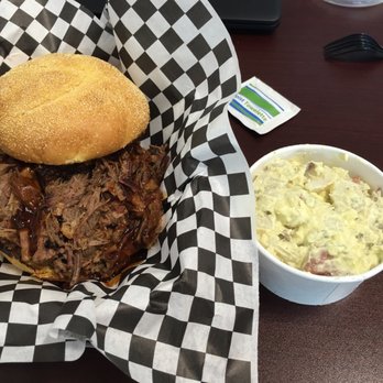 Super Q Food Truck - Brisket sandwich and potato salad, both were tasty as all hell. - Food Trucks Near Me - Poway, California Super Q Food Truck - Brisket sandwich and potato salad, both were tasty as all hell. - Food Trucks Near Me - Poway, California