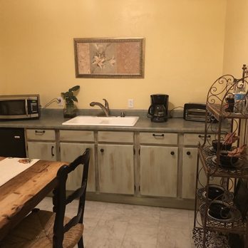 Letson Loft Hotel - Kitchen area - Hotels Near Me - Bisbee, Arizona