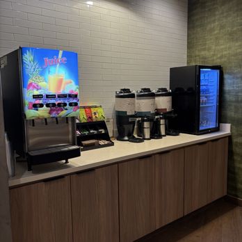 Fairfield by Marriott Inn & Suites Virgin Zion National Park - Breakfast - Hotels Near Me - Virgin, Utah Fairfield by Marriott Inn & Suites Virgin Zion National Park - Breakfast - Hotels Near Me - Virgin, Utah