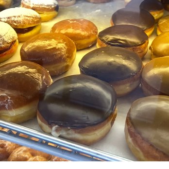 Daily Fresh Donuts & Coffee | Manteca - Large selection and always busy!! - Donuts Near Me - Manteca, California Daily Fresh Donuts & Coffee | Manteca - Large selection and always busy!! - Donuts Near Me - Manteca, California