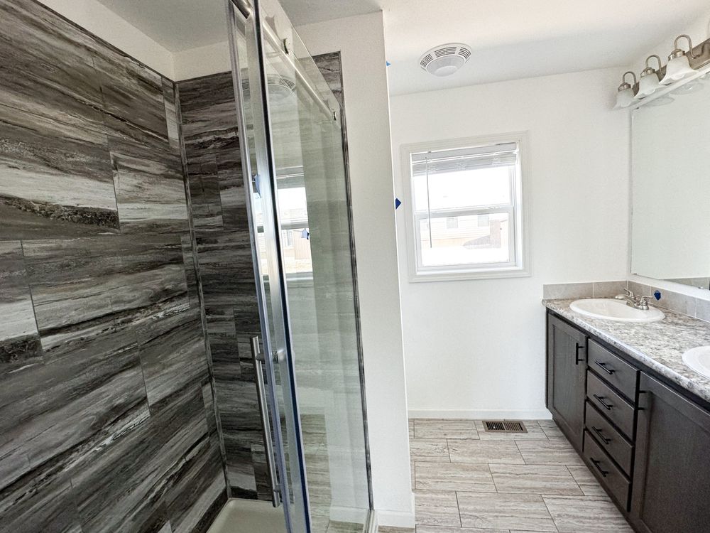 DOOZY CLEANING SERVICES 16333 E 49th Ave, Denver, Colorado Home