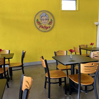 Patsy’s Food - Indoor dining - Asian Fusion Near Me - Wailuku, Hawaii