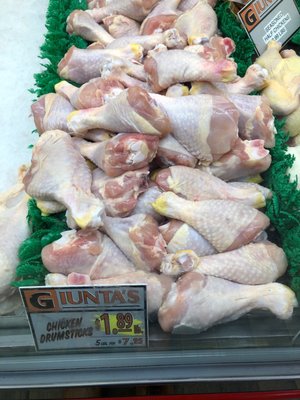 Giunta's Prime Shop by null