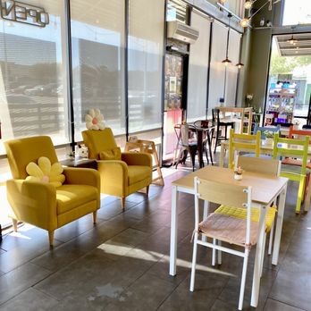 Tea's Memory Boba Tea - Very cute Inside seating area. - Bubble Tea Near Me - Frisco, Texas Tea's Memory Boba Tea - Very cute Inside seating area. - Bubble Tea Near Me - Frisco, Texas