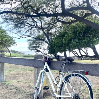 ABC Store - Outdoor ambiance - Convenience Stores Near Me - Kihei, Hawaii