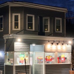 Benedetti's Deli - Home of The Rocket - Nighttime at Benedetti's