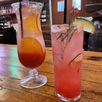 DAQ Korean Style Cuisine & Chicken - Blood Orange and Strawberry Mocktail - Korean Near Me - Carrollton, Texas DAQ Korean Style Cuisine & Chicken - Blood Orange and Strawberry Mocktail - Korean Near Me - Carrollton, Texas