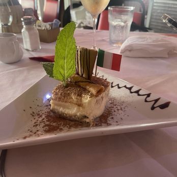 Hosteria Romana - Tiramisu - Italian Near Me - Miami Beach, Florida