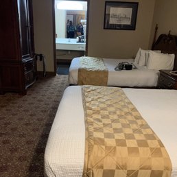 Two queen beds. Only one electric outlet to use and it was taken by lights. Had to charge my phone in the bathroom.