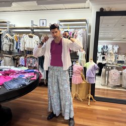 Expressions Boutique - Ben Aaron of WPIX 11