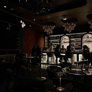 Bar Moon - Lounge - Cocktail Bars Near Me - Houston, Texas Bar Moon - Lounge - Cocktail Bars Near Me - Houston, Texas