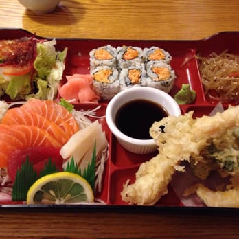 Malado Sushi - Chirashi Bento Box - Japanese Near Me - Toronto, Ontario