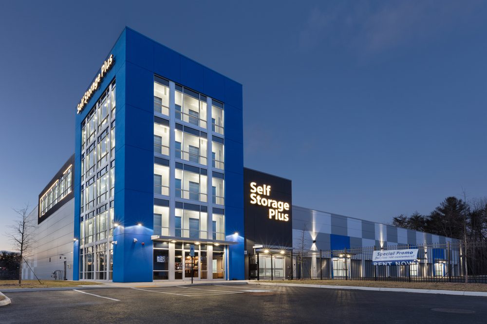 SELF STORAGE PLUS Updated October 2024 13 Photos 1808 Michael