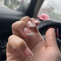 Model Nails