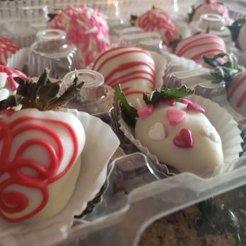 Shay's Fruit Bouquets - My V-day strawberries! - Desserts Near Me - Jersey Village, Texas Shay's Fruit Bouquets - My V-day strawberries! - Desserts Near Me - Jersey Village, Texas