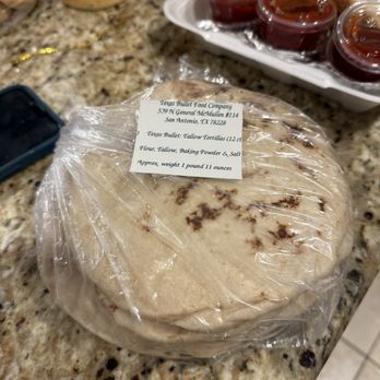 Tommy Joe's BBQ - Beef tallow flour tortillas - Food Trucks Near Me - Lytle, Texas Tommy Joe's BBQ - Beef tallow flour tortillas - Food Trucks Near Me - Lytle, Texas