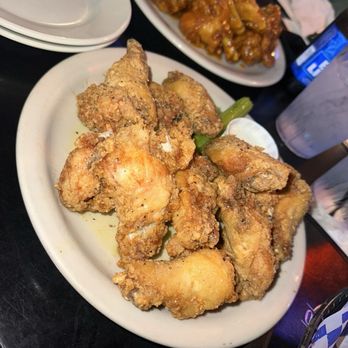 The Oyster Bar - lemon pepper wings - Bars Near Me - New Braunfels, Texas