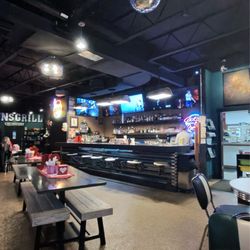 FINNS GRILL