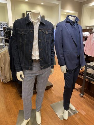 Banana Republic by null