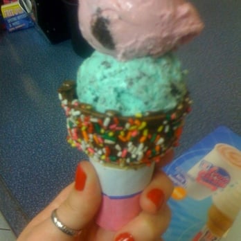 Baskin-Robbins - Mint Chocolate Chip and Cherries Jubilee - Ice Cream & Frozen Yogurt Near Me - Campbell, California Baskin-Robbins - Mint Chocolate Chip and Cherries Jubilee - Ice Cream & Frozen Yogurt Near Me - Campbell, California