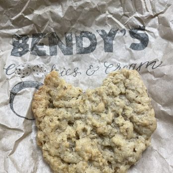 Bendy's Cookies & Cream - Oatmeal! Delicious - Food Trucks Near Me - Vestavia, Alabama