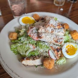 Caesar salad with  grilled chicken and fried cheese
