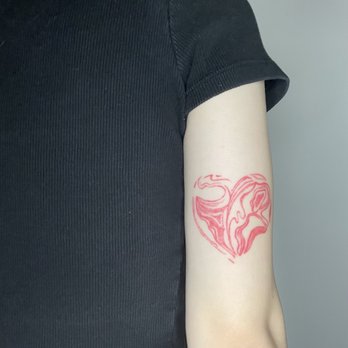 Sin Sidney Tatts - Custom heart piece based on my desired style. - Tattoo Near Me - Las Vegas, Nevada