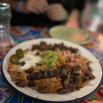 Chilango’s Taqueria - Nachos - Mexican Near Me - Barcelona, B Chilango’s Taqueria - Nachos - Mexican Near Me - Barcelona, B