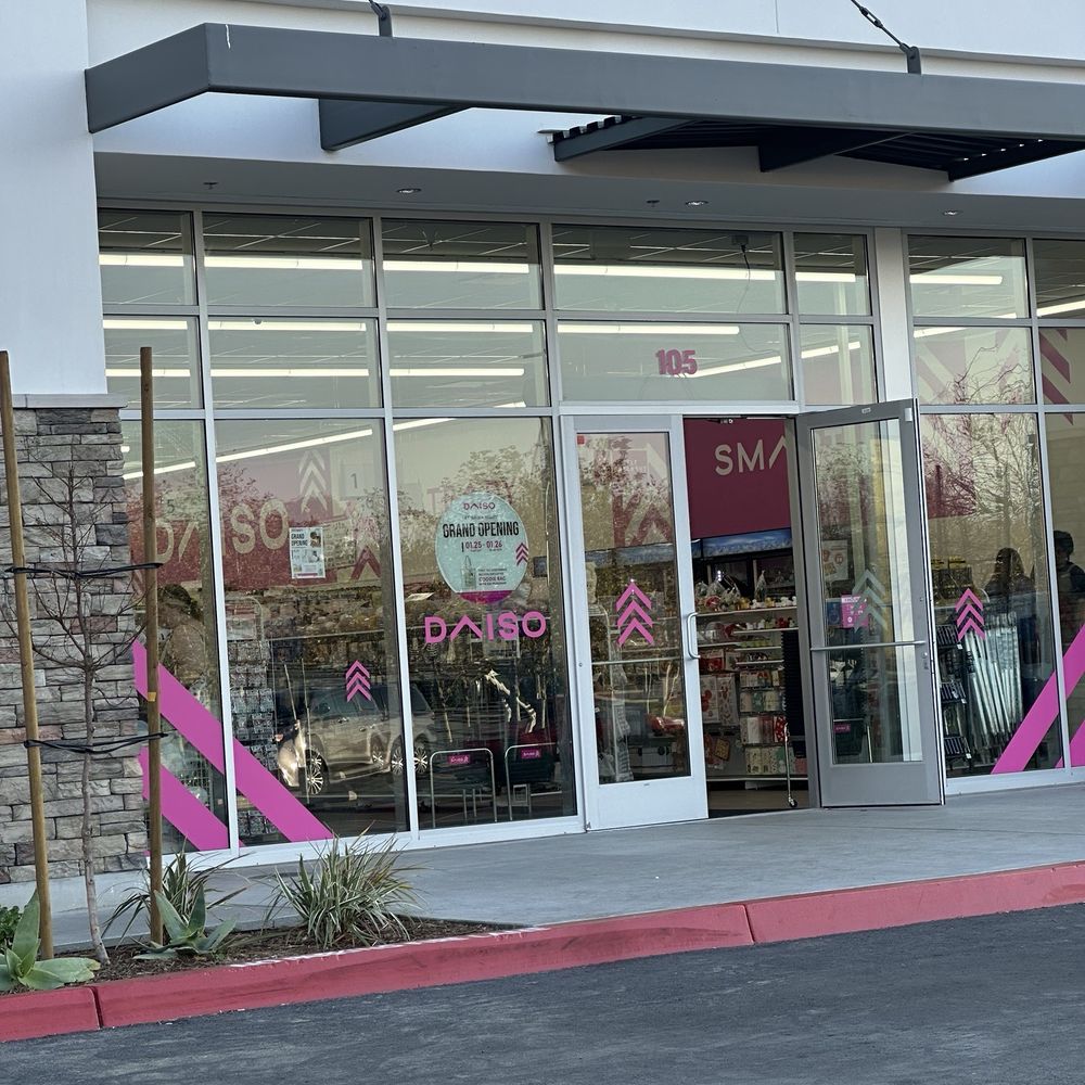 Daiso - Storefront - Department Stores Near Me - Jurupa Valley, California