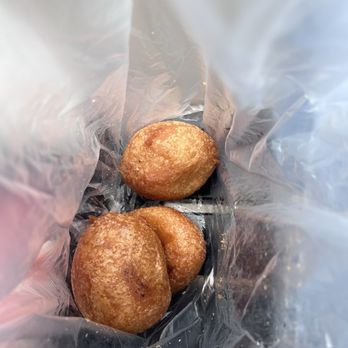 Good Mong Kok Bakery - Fried dumpling with meat inside - Bakeries Near Me - San Francisco, California Good Mong Kok Bakery - Fried dumpling with meat inside - Bakeries Near Me - San Francisco, California