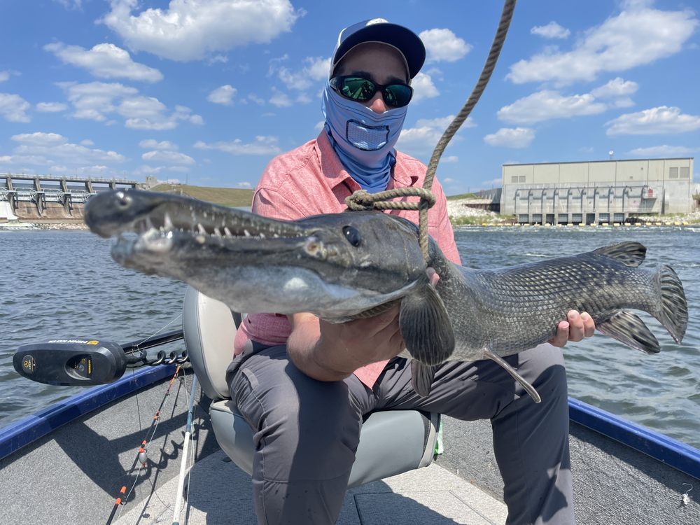 Alligator Gar Adventure Fishing Logo