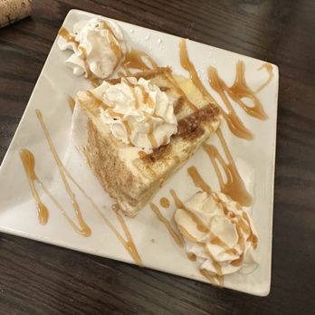 Leone's Restaurant - Caramel cake - Pizza Near Me - Springfield, Massachusetts