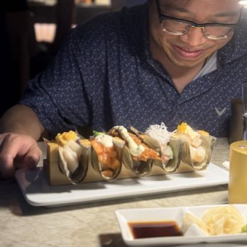 moment sushi - Japanese Near Me - San Diego, California moment sushi - Japanese Near Me - San Diego, California