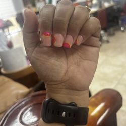 KT Nails & Spa