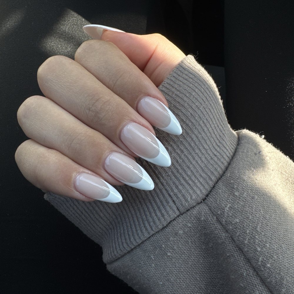Long Gel X nails with French tip Long Gel X nails with French tip