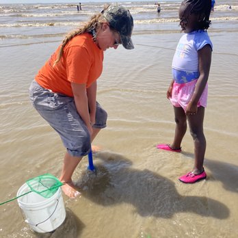 Artist Boat - Catching Sea Critters - Rafting/Kayaking Near Me - Galveston, Texas