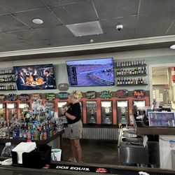 Bar area with all the daiquiri options