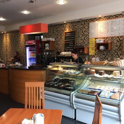 McKenzie Cafe