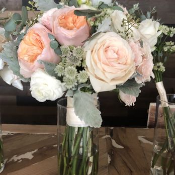 Christine Petal Planners - My bouquet was absolutely beautiful! Not sure how my other flowers were so far off. - Florists Near Me Christine Petal Planners - My bouquet was absolutely beautiful! Not sure how my other flowers were so far off. - Florists Near Me