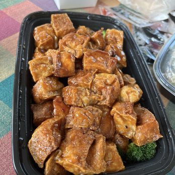 Ming Feng Restaurant - Chinese Near Me - Rahway, New Jersey Ming Feng Restaurant - Chinese Near Me - Rahway, New Jersey